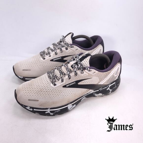 Brooks Ghost 14 Athletic Running Shoe Womens Size 11 1203561B135 White Black - Picture 1 of 10
